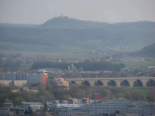 Leuchtenburg hinter Jena-Lobeda